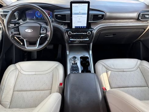 Used 2021 Ford Explorer Platinum w/ Equipment Group 601A image 21