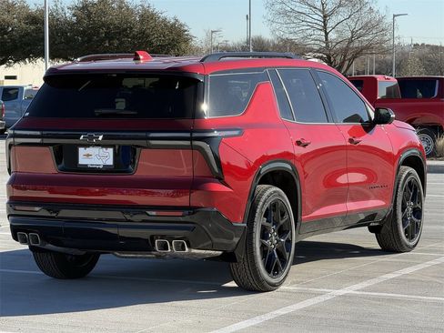 New 2026 Chevrolet Traverse RS image 4
