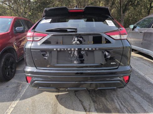 Used 2023 Mitsubishi Eclipse Cross SEL image 3
