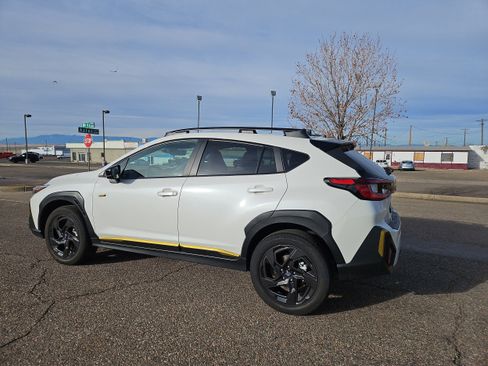 Used 2025 Subaru Crosstrek 2.5i Sport w/ Crosstrek Mirror Package image 5
