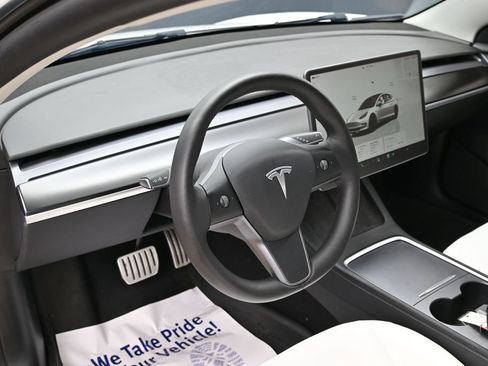 Used 2022 Tesla Model 3 Performance AWD/4WD image 17