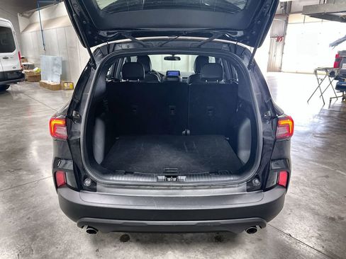 Used 2025 Ford Escape ST-Line image 26