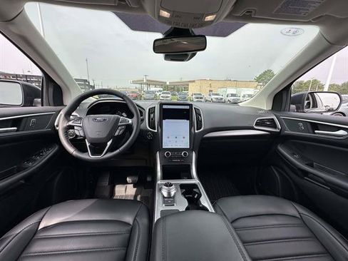 Used 2024 Ford Edge SEL w/ Convenience Package AWD/4WD image 13