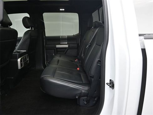 Certified 2019 Ford F150 Lariat w/ Equipment Group 502A Luxury image 20