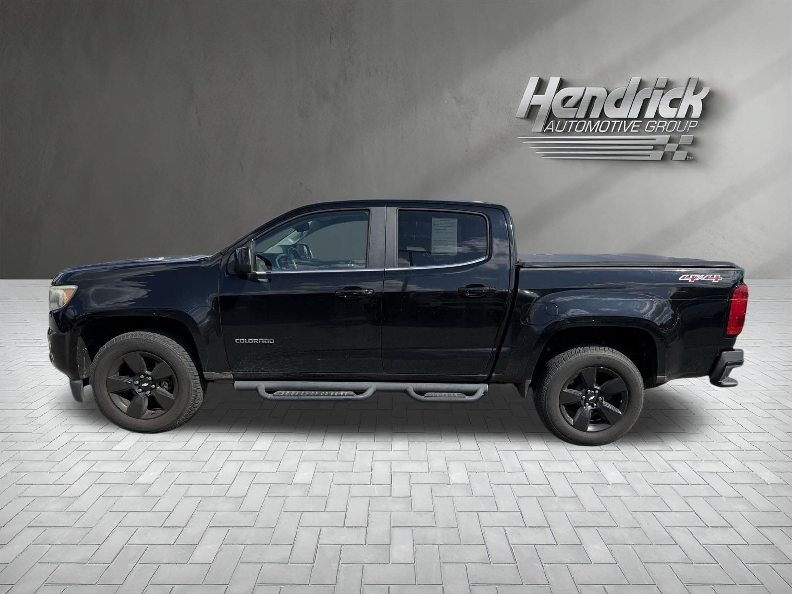 Used 2016 Chevrolet Colorado LT w/ Midnight Edition AWD/4WD image 7