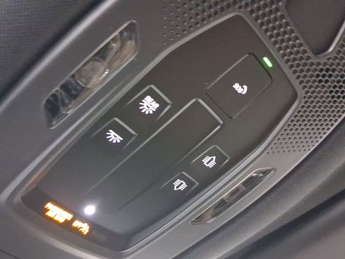 New 2026 Porsche Cayenne Coupe image 27