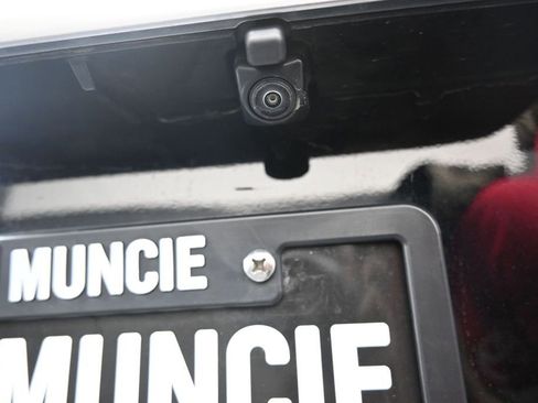Used 2025 Toyota Sequoia Capstone AWD/4WD image 40