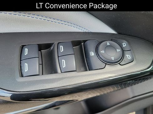 Used 2025 Chevrolet Trax LT w/ Driver Confidence Package FWD image 12