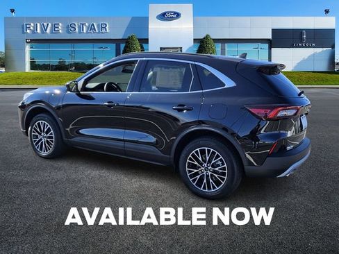 New 2026 Ford Escape SE FWD image 5