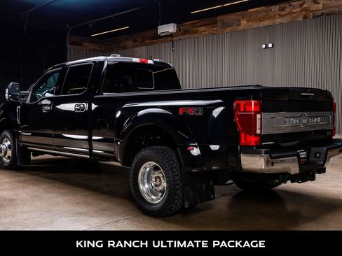 Used 2022 Ford F350 King Ranch w/ King Ranch Ultimate Package AWD/4WD image 6