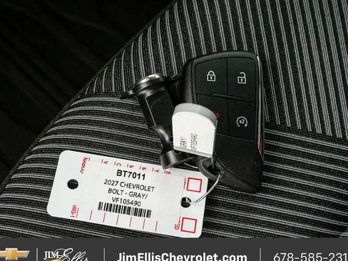 New 2027 Chevrolet Bolt LT w/ Comfort Package FWD image 36