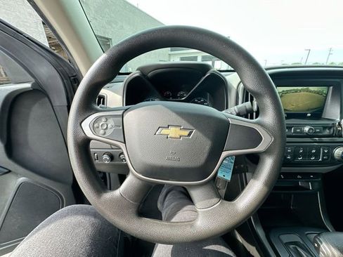 Used 2019 Chevrolet Colorado W/T w/ Custom Special Edition AWD/4WD image 12