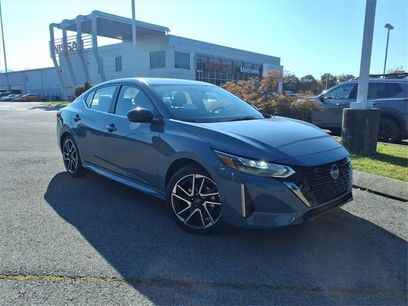 New 2025 Nissan Sentra SR