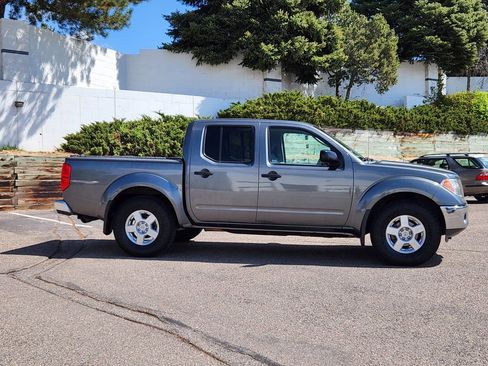 Used 2006 Nissan Frontier SE w/ (P01) Power Pkg AWD/4WD image 4