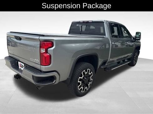 Certified 2024 Chevrolet Silverado 2500 High Country w/ Technology Package AWD/4WD image 8