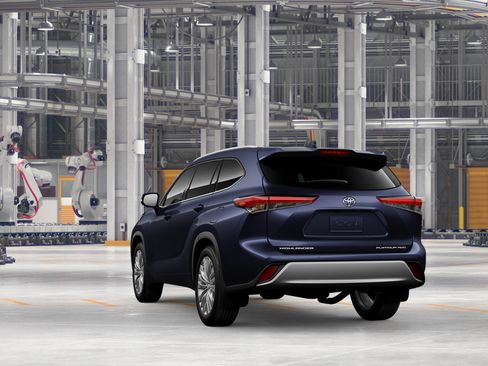 New 2026 Toyota Highlander Platinum AWD/4WD image 7