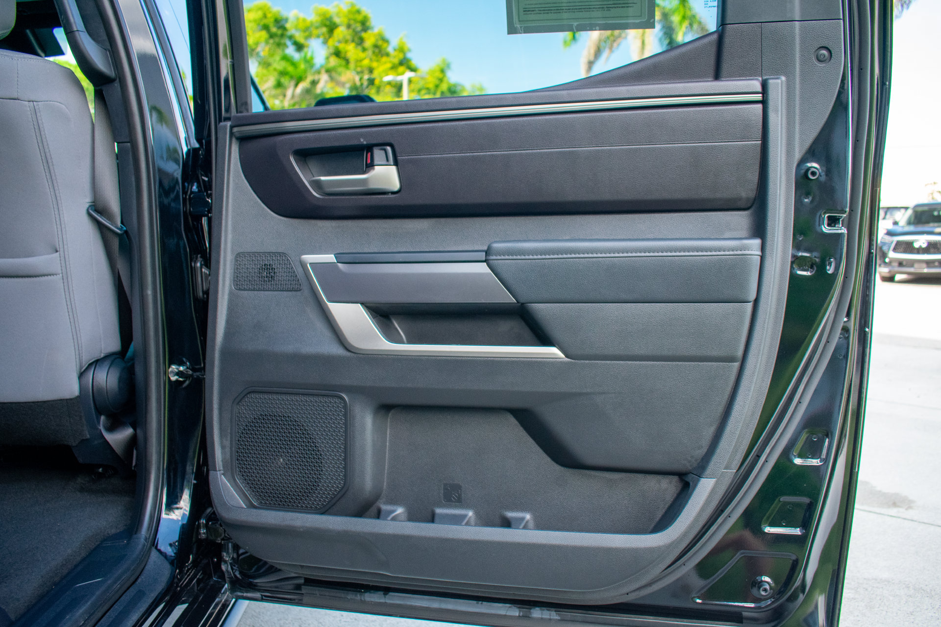 Used 2025 Toyota Tundra SR5 AWD/4WD image 22