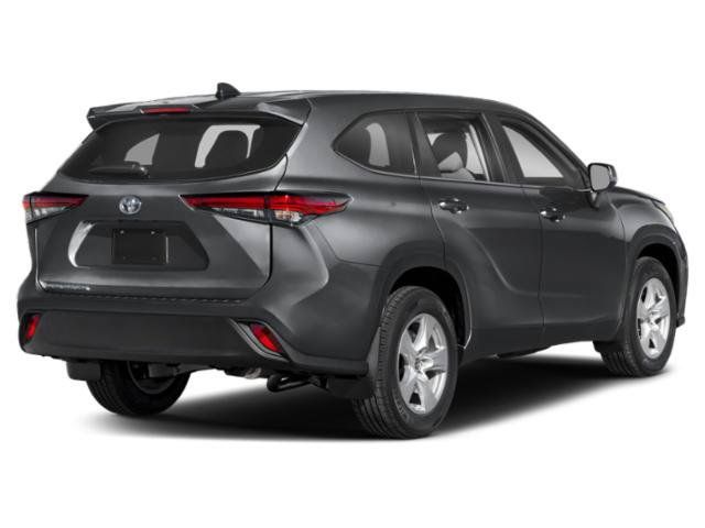 Used 2024 Toyota Highlander XLE FWD image 2