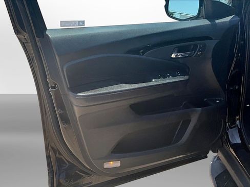 Used 2019 Honda Ridgeline Black Edition image 25