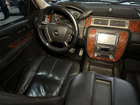 Used 2009 Chevrolet Silverado 3500 LTZ w/ LTZ Plus Package image 35