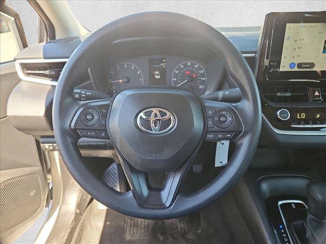 Used 2025 Toyota Corolla LE FWD image 13