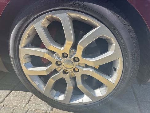 Used 2017 Land Rover Range Rover Sport Supercharged image 17