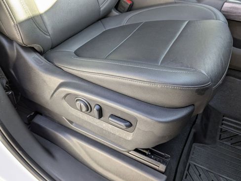 Used 2021 Chevrolet Silverado 1500 LTZ w/ LTZ Premium Package image 28