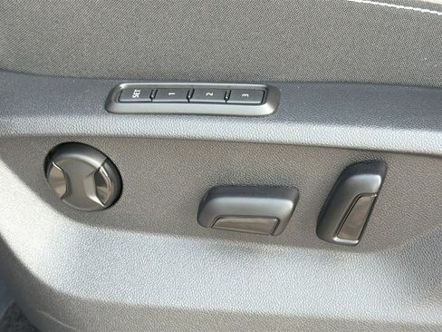 New 2026 Volkswagen Atlas SEL image 26