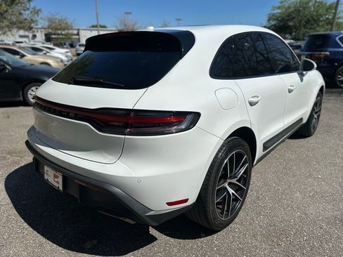 Used 2023 Porsche Macan image 12