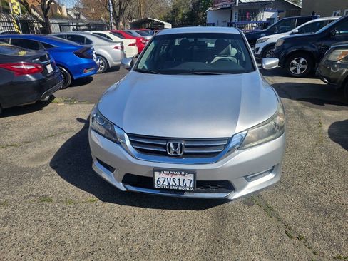 Used 2013 Honda Accord LX image 22
