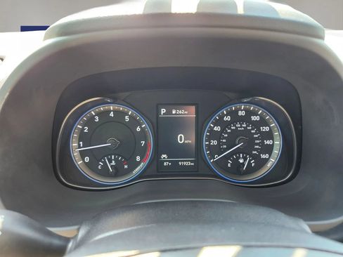 Used 2020 Hyundai Kona Limited AWD/4WD image 17