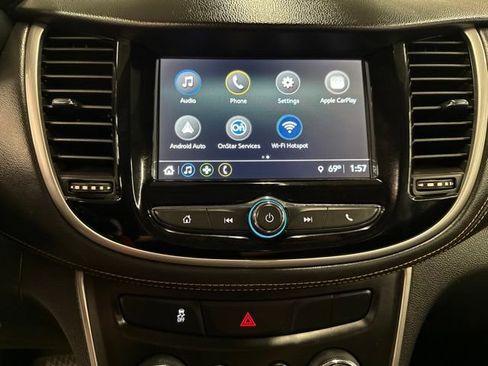Used 2018 Chevrolet Trax LS AWD/4WD image 14
