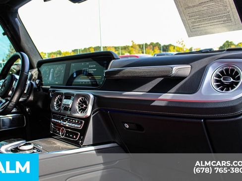 Used 2024 Mercedes-Benz G 550 image 24