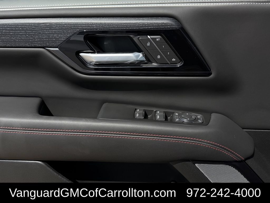 New 2026 GMC Yukon XL AT4 Ultimate w/ LPO, Floor Liner Package AWD/4WD image 21
