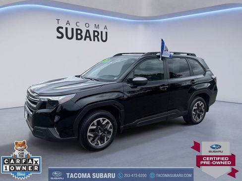Certified 2025 Subaru Forester Premium AWD/4WD image 1