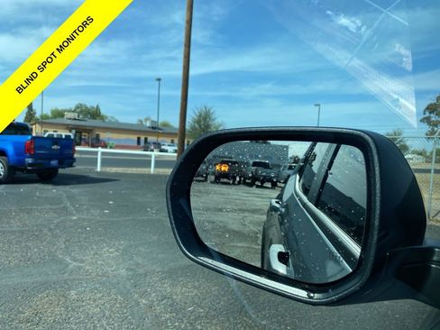 New 2026 GMC Terrain Elevation image 12