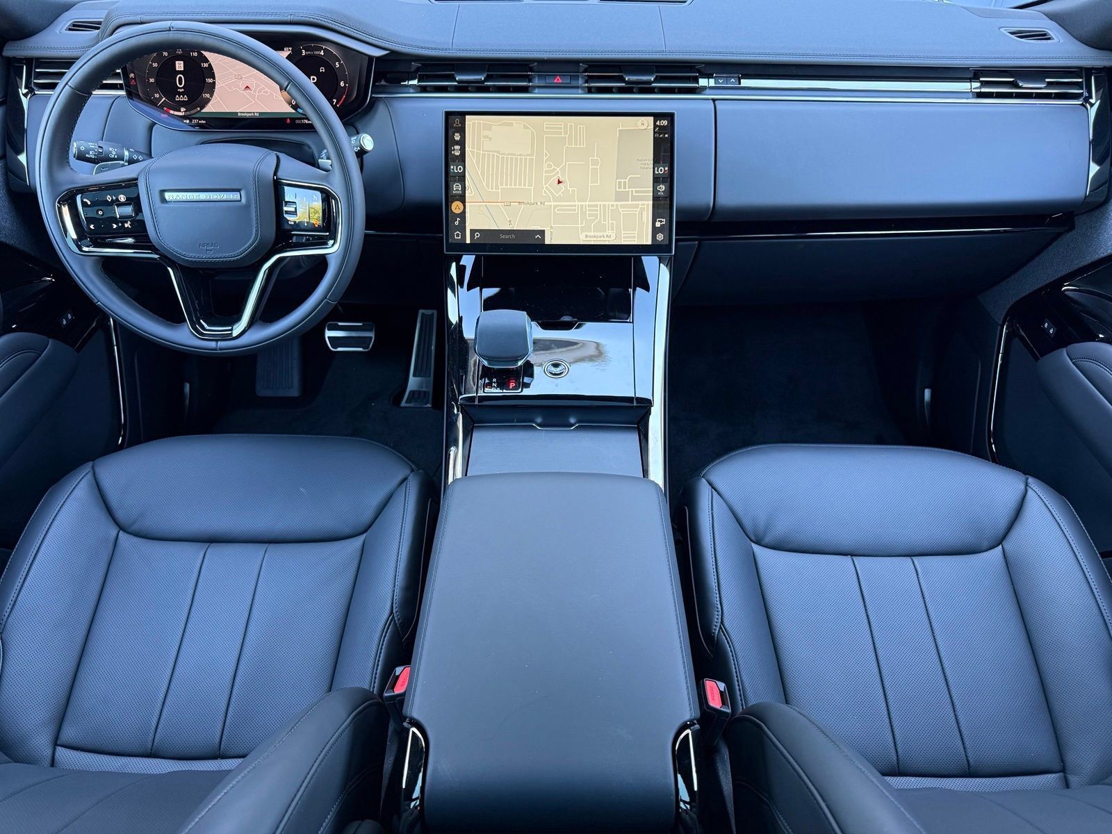 New 2026 Land Rover Range Rover Sport SE AWD/4WD image 20