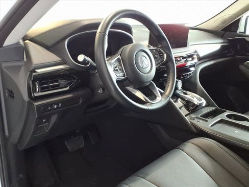 Used 2025 Acura MDX SH-AWD image 9