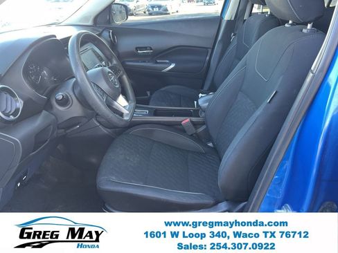 Used 2021 Nissan Kicks SV image 22