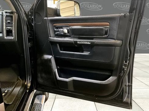 Used 2015 RAM 1500 Laramie w/ Convenience Group AWD/4WD image 13