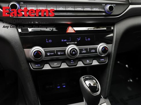 Used 2020 Hyundai Elantra SEL w/ Cargo Package (C1) FWD image 19