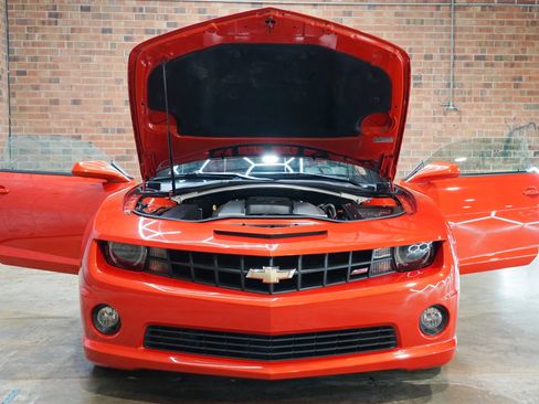 Used 2013 Chevrolet Camaro SS w/ RS Package RWD image 22