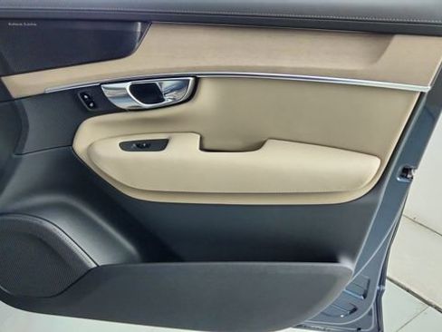 New 2026 Volvo XC90 B6 Plus w/ Protection Package Premier AWD/4WD image 40