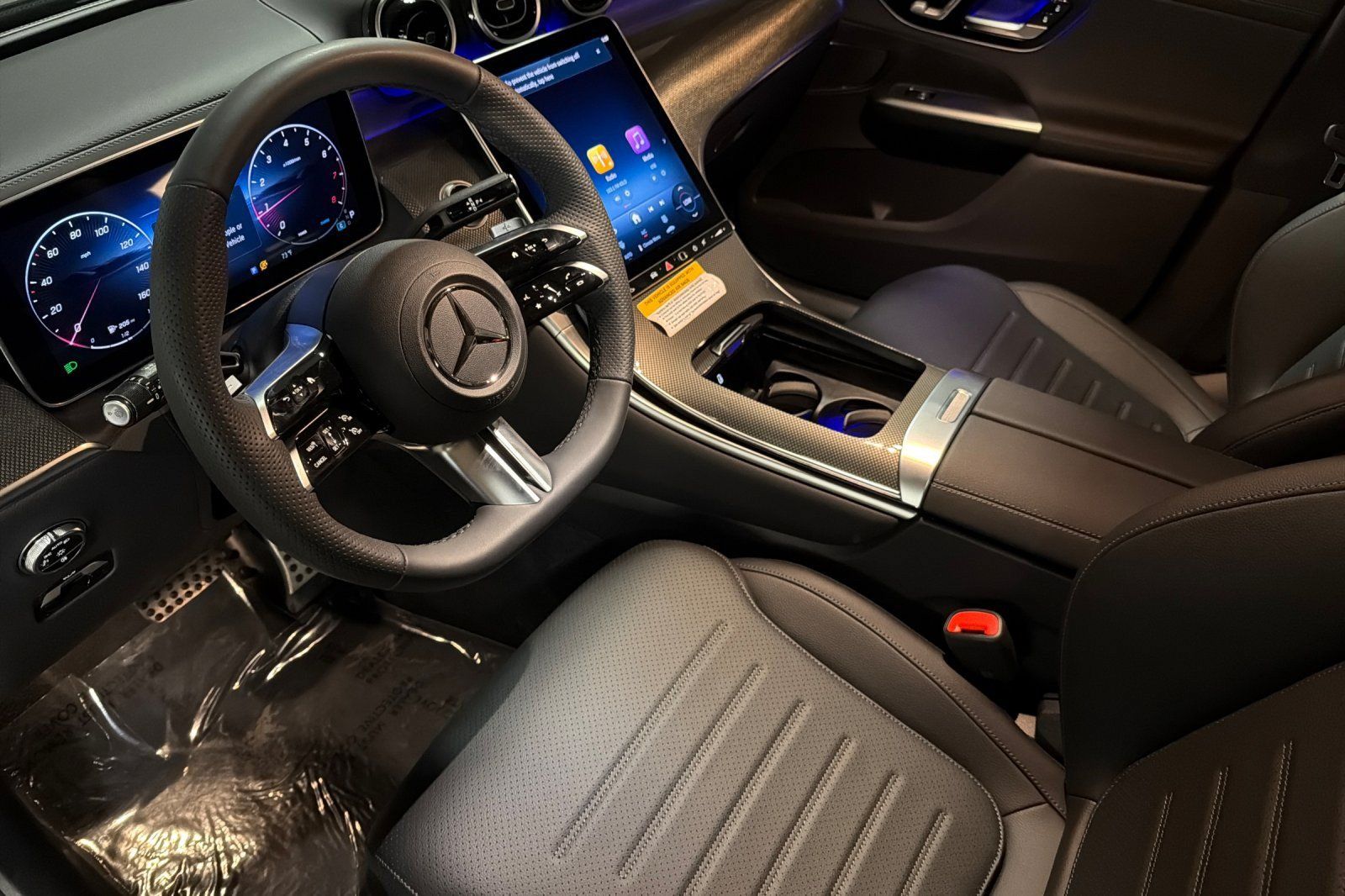 New 2026 Mercedes-Benz GLC 300 4MATIC image 9