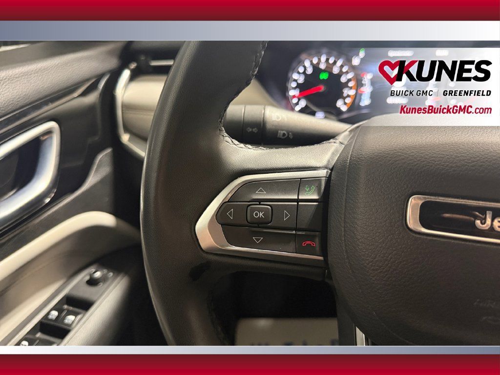 Used 2024 Jeep Compass Limited AWD/4WD image 17