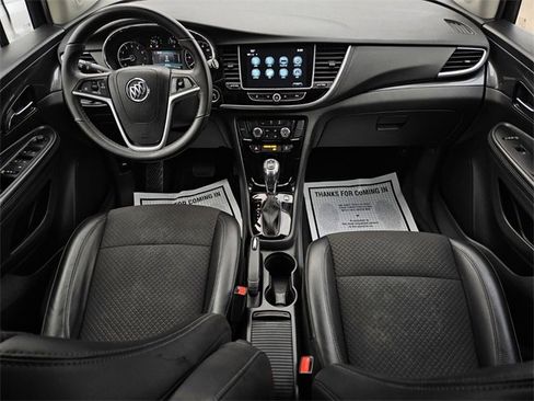 Used 2021 Buick Encore Preferred w/ Safety Package image 28