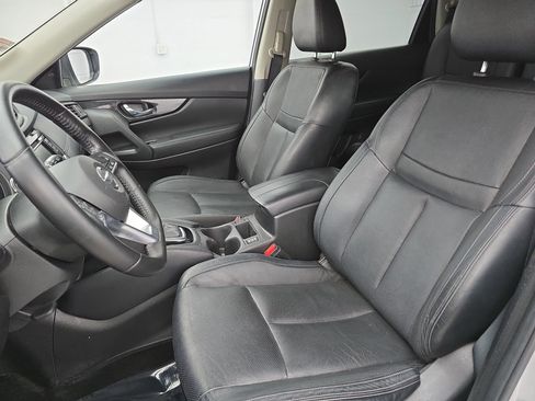 Used 2018 Nissan Rogue SL image 15