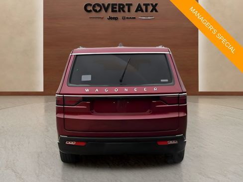 New 2025 Jeep Wagoneer L Series II AWD/4WD image 4
