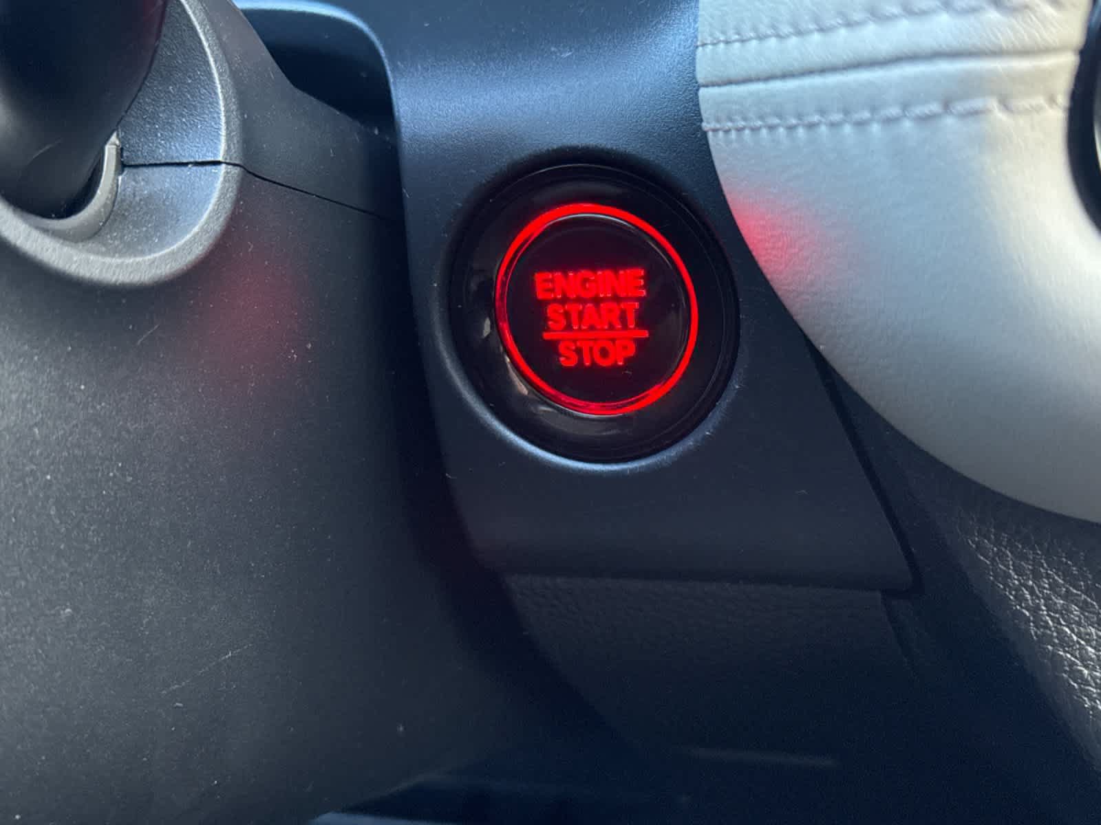 Used 2023 Honda HR-V LX image 22