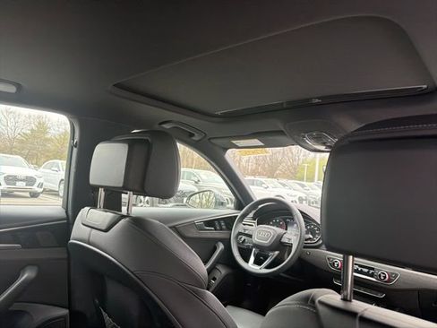 Used 2024 Audi A4 2.0T Premium image 14